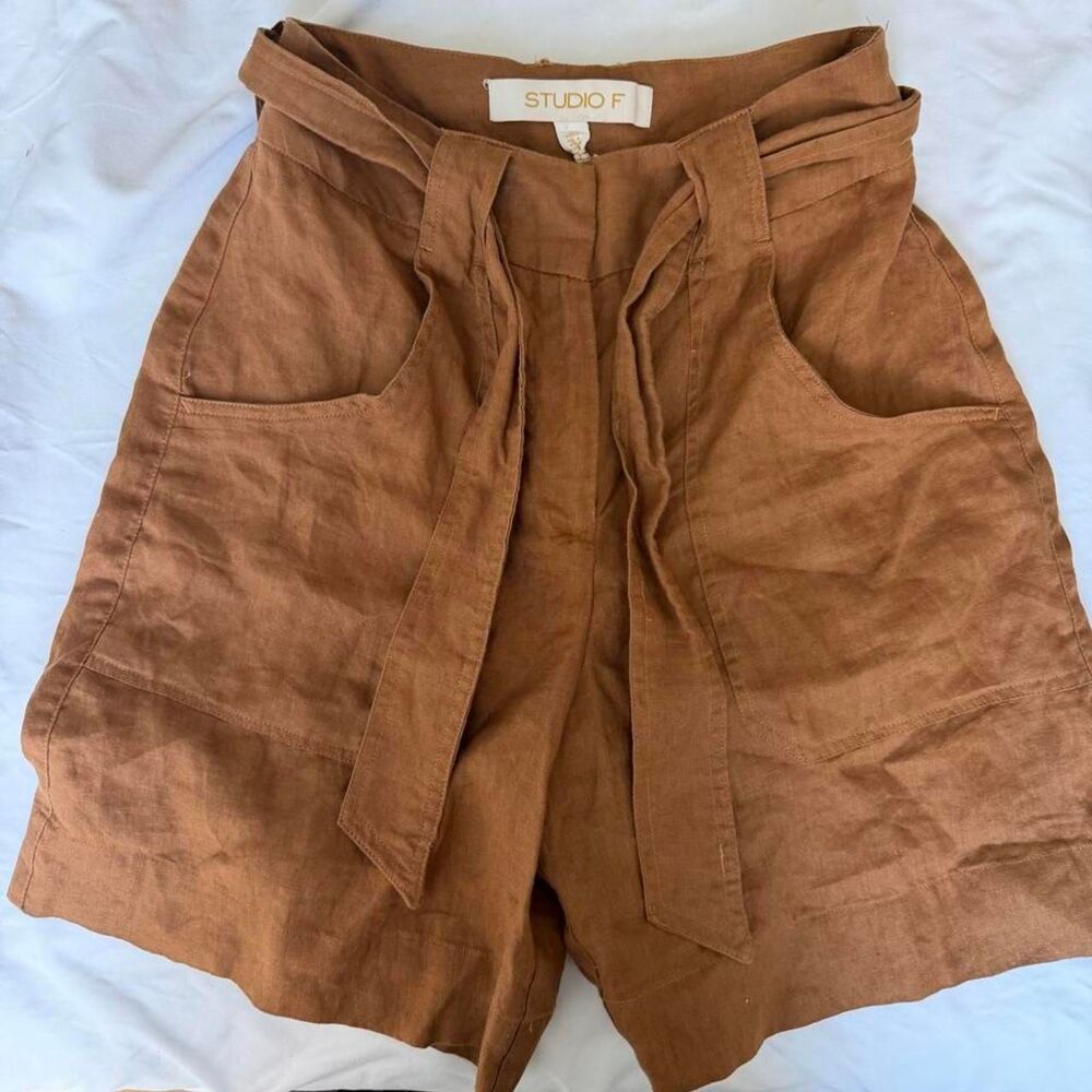 Studio-f Women's Brown and Tan Shorts